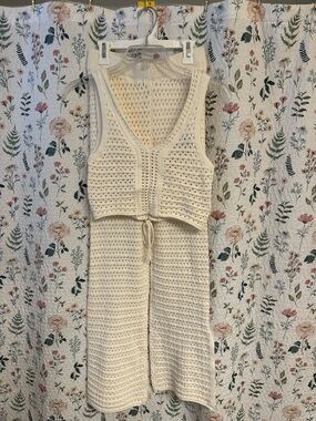 Pink Rose Cream Crochet Knit Two-Piece Set - Vest & Pants